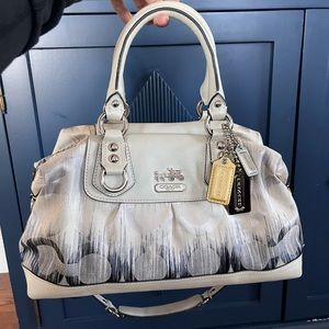 Coach Poppy Signature Sateen Hobo bag - excellent condition